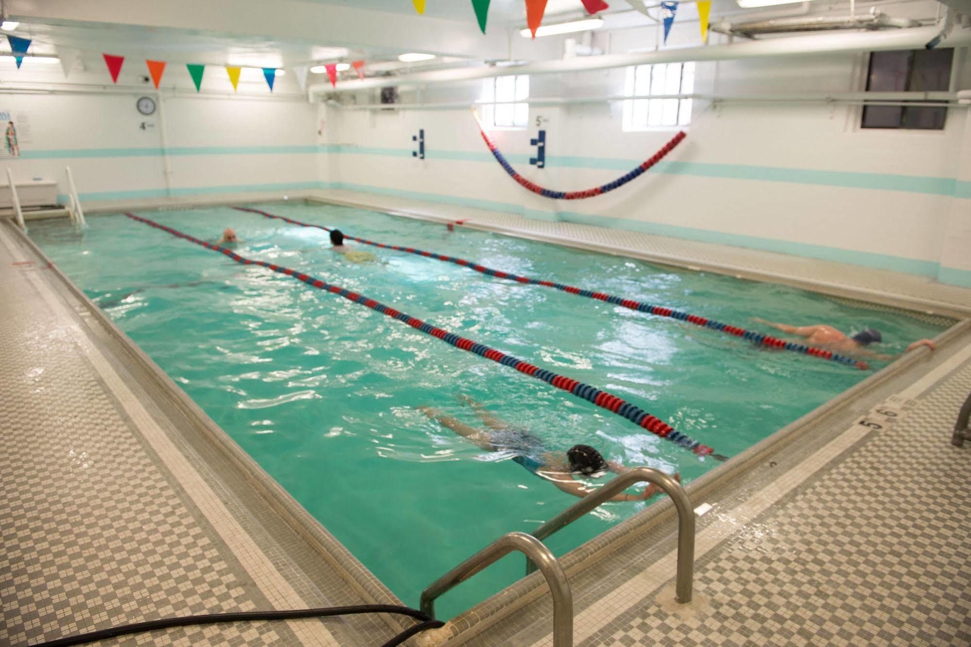 Greenpoint Ymca Brooklyn นิวยอร์ก ภายนอก รูปภาพ