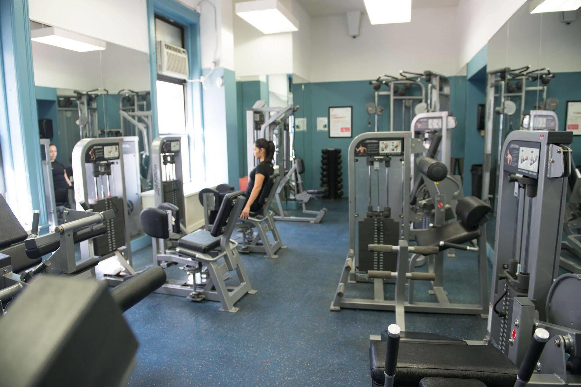 Greenpoint Ymca Brooklyn นิวยอร์ก ภายนอก รูปภาพ